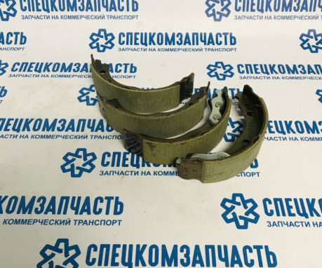 Колодки заднии ручного тормоза на Фиат Дукато - 000440SX