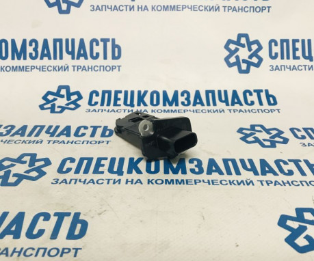 Датчик массового расхода воздуха (ДМРВ) на Пежо Боксер - 1516668