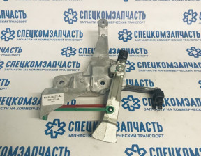 Кулиса КПП в сборе нижняя МТ82 на Форд Транзит - 1540055