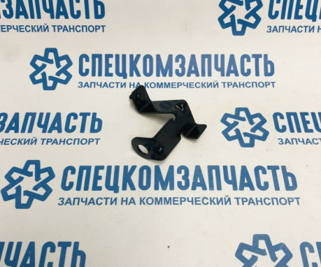 Кронштейн крепления кожуха приводного ремня верхний правый на Пежо Боксер - 1606478780 Кронштейн крепления кожуха приводного ремня верхний правый на Пежо Боксер - 1606478780