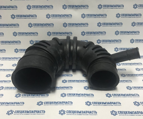 Патрубок на Hyundai HD - 281615K101