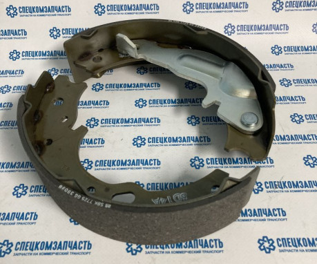 Колодки тормозные стояночного тормоза (D4GA) на Hyundai HD - 598225LA00