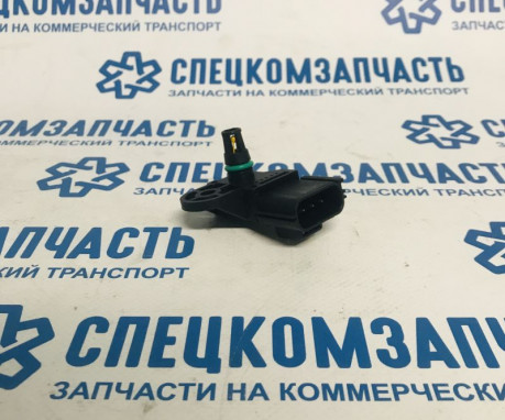 Датчик давления и температуры входящего воздуха на Пежо Боксер - 70670080