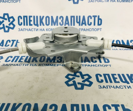 Стеклоподъемник стекла левой двери на Hyundai HD - 815035H012