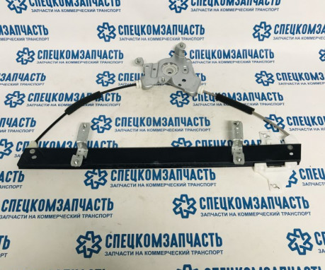 Стеклоподъемник стекла левой двери на Hyundai HD - 815035H012