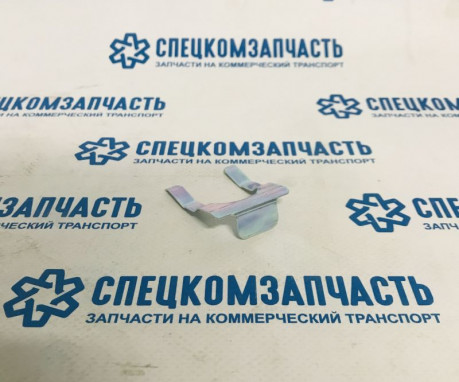 Фиксатор личинки замка двери на Hyundai HD - 8197536000