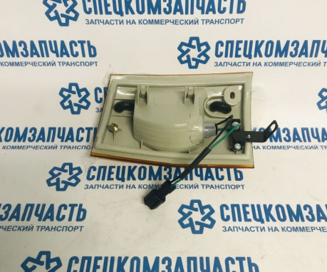 Указатель поворота передний левый 10- на Hyundai HD - 9230156001