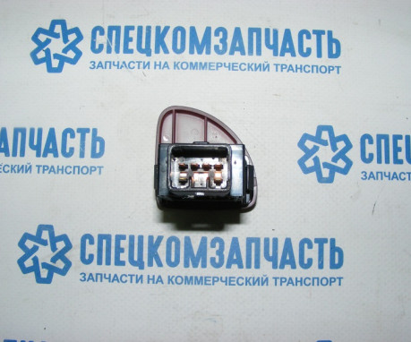 Kнoпкa aвapийнoй cигнaлизaции на Hyundai HD - 937495K000
