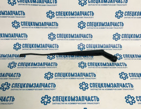 Поводок стеклоочистителя водителя на Hyundai HD - 981315H110