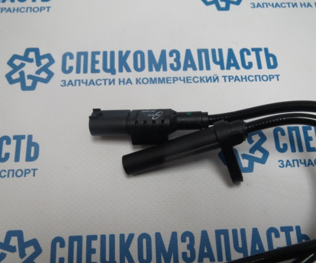 Датчик абс, задний левый на Мерседес Спринтер - 0242060