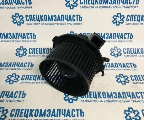 Мотор печки на Мерседес Спринтер - DBLZD172278