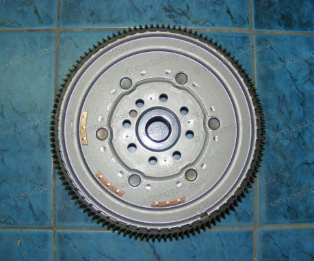 Маховик TDCi 2.4 115ps MТ82 на Форд Транзит - 1748420