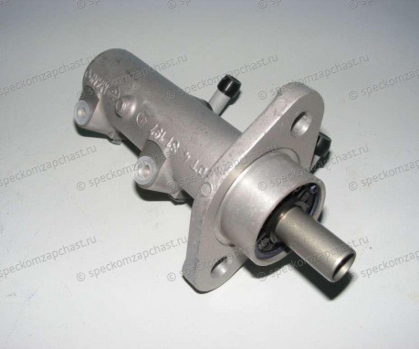 Цилиндр тормозной главный (шток) (D4DD; D4GA) 09- на Hyundai HD - 586205L400