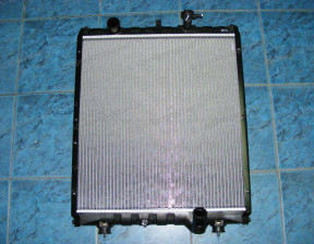Радиатор охлаждения D4DD ЕВРО-3 на Hyundai HD - 327002