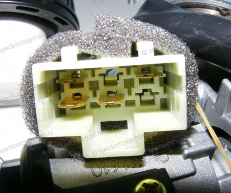 Замок зажигания комплект D4DD на Hyundai HD - 819015K200