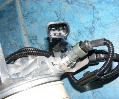 Насос топливный (подкачка) в сборе D4DD на Hyundai HD - 3194045903