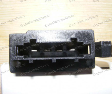 Резистор отопителя 4 pin на Мерседес Спринтер - P150047